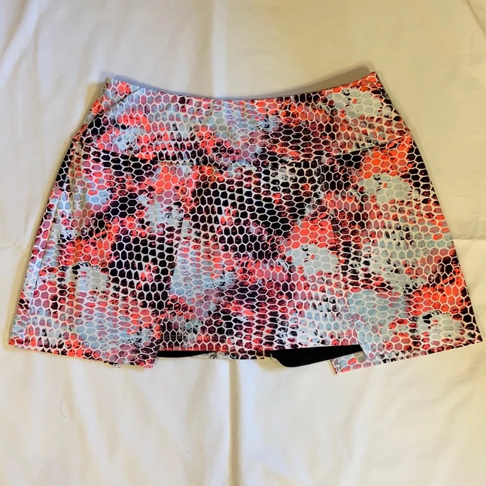 Tail skort - Picture 2 of 9